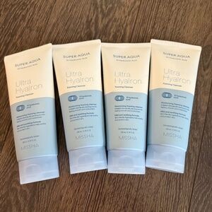 Super Aqua Hyaluron Facial Wash